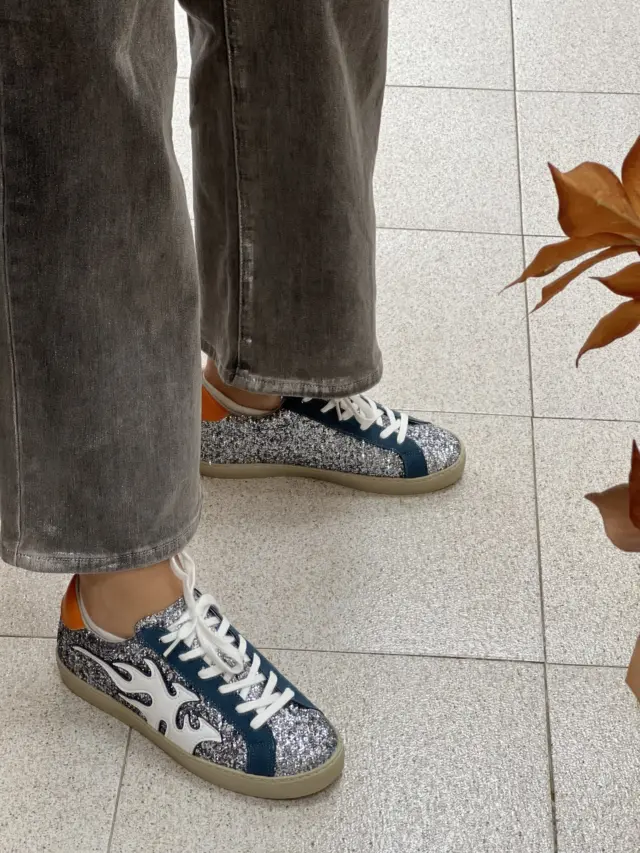 Deportivas Fire