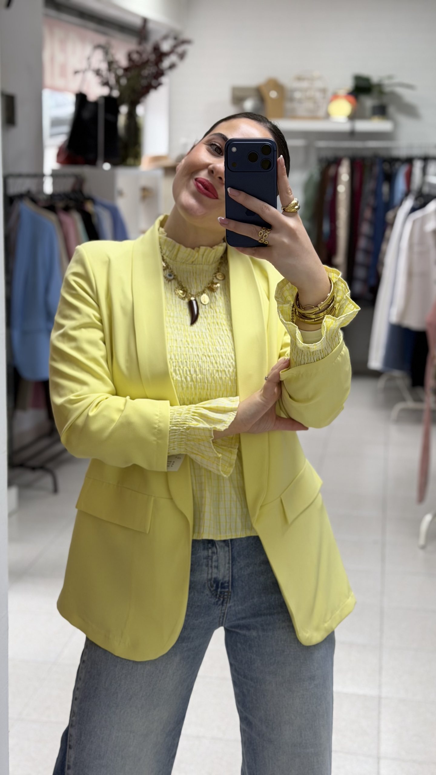 Blazer Amarilla - Imagen 2
