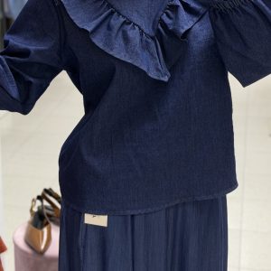 Blusa Volante Vaquera Oscura