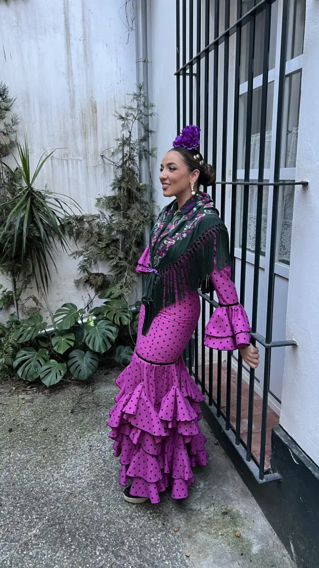 Traje Buganvilla Lunar