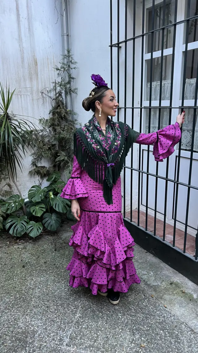 Traje Buganvilla Lunar